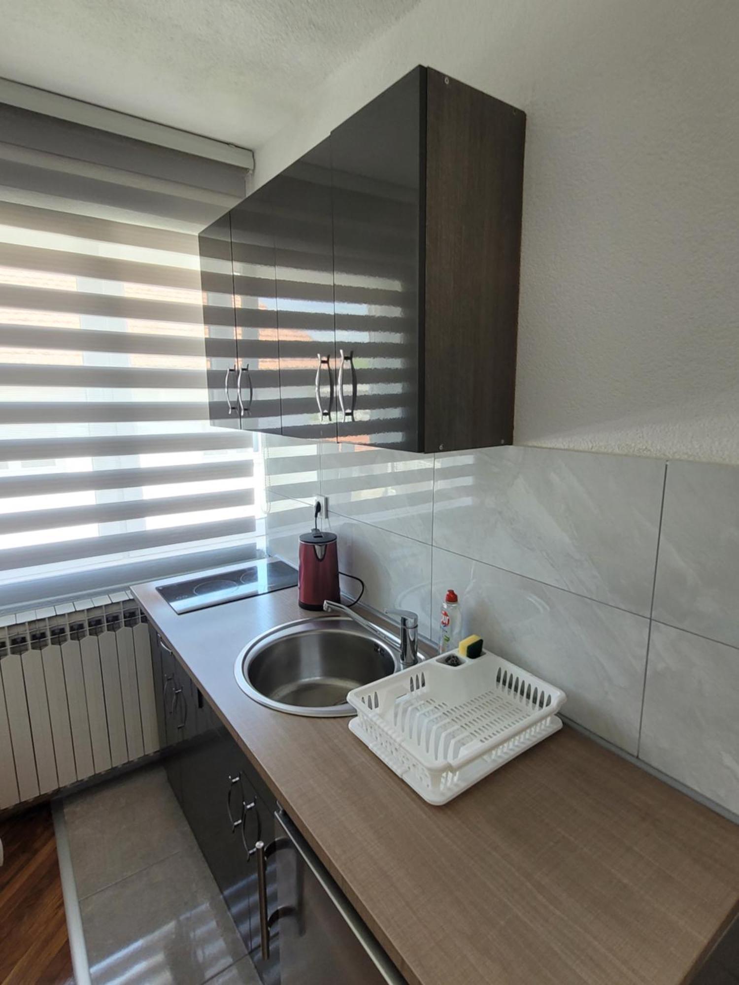 Apartmani Elegance Tuzla Esterno foto