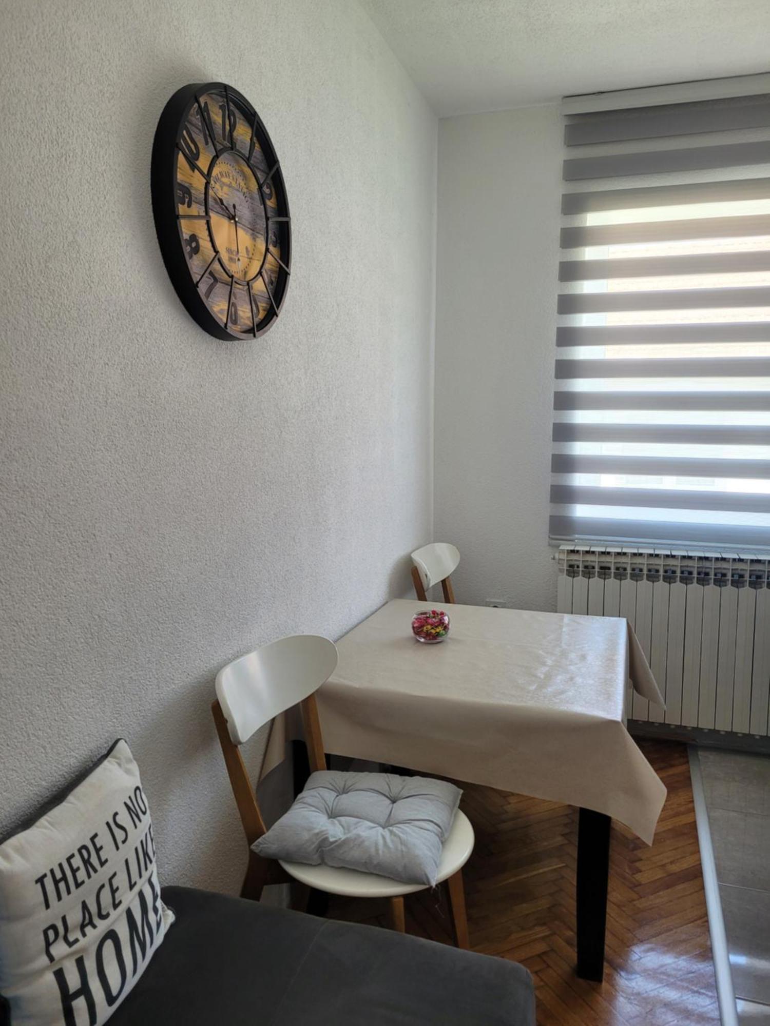 Apartmani Elegance Tuzla Esterno foto