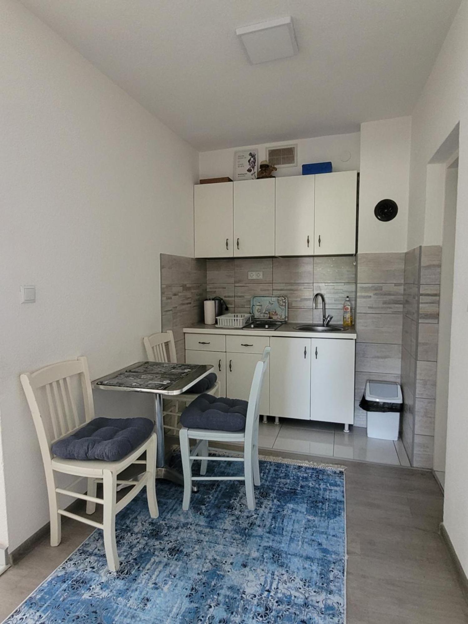 Apartmani Elegance Tuzla Esterno foto
