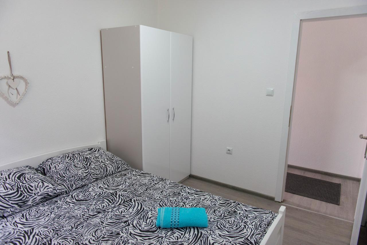 Apartmani Elegance Tuzla Esterno foto